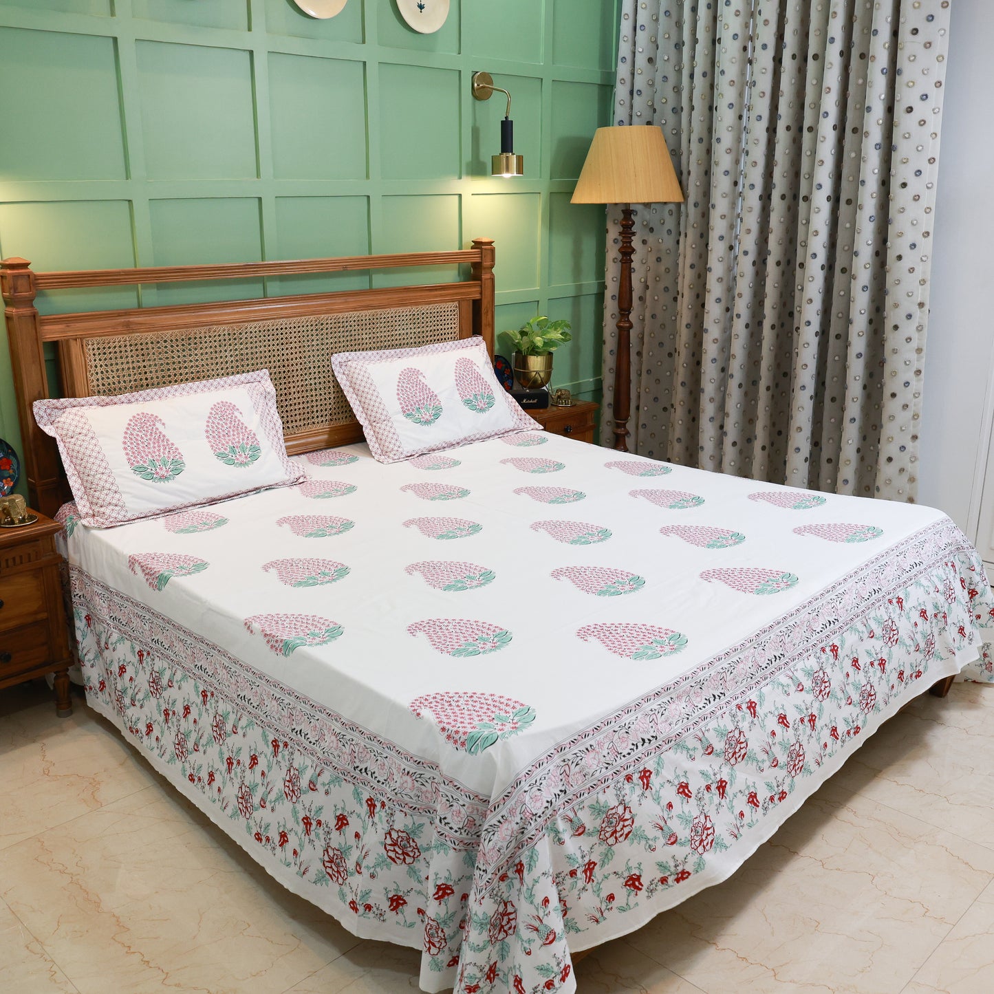 Reshkala Fine Yarn 100% Cotton 180 TC Virasat Collection Bedsheet King Size Parampara design with 2 pillow covers